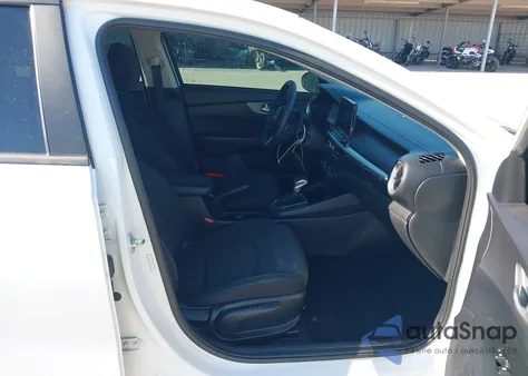 2021 Kia Forte Lxs from USA, damaged, VIN 3KPF24ADXME360113